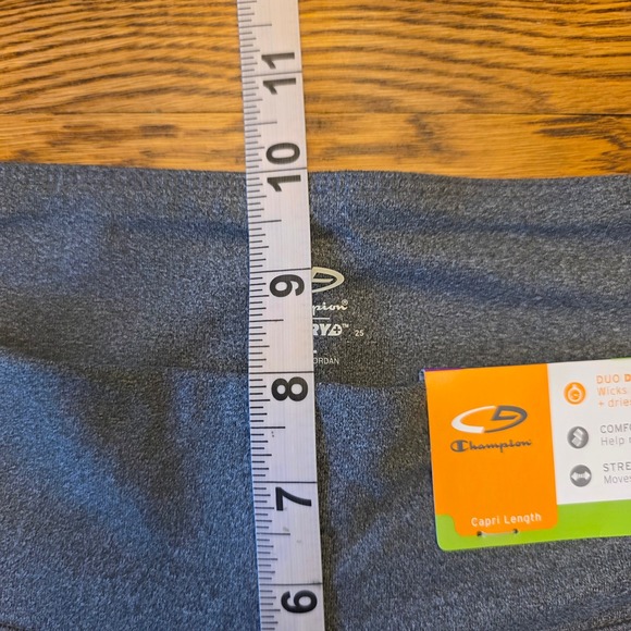 NWT Champion Womens XL Gray Heathered Capri Leggings Cropped Athleisure Workout - Picture 10 of 15